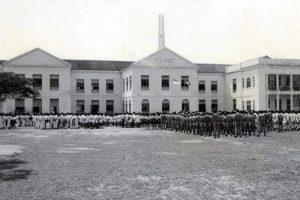 Which is the Oldest Secondary School in Singapore?
